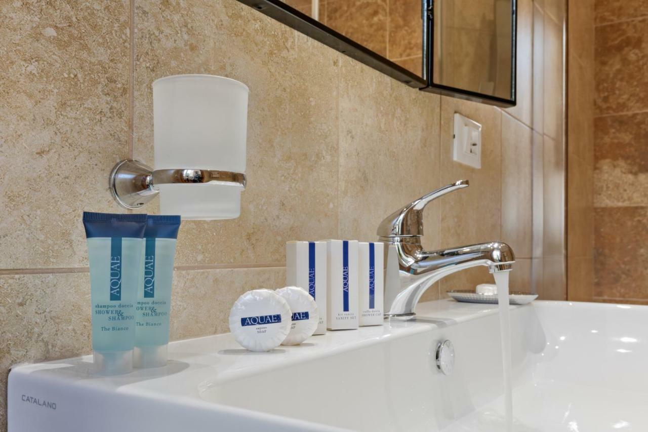 Vatican Domus Smart Rooms Rome Bagian luar foto
