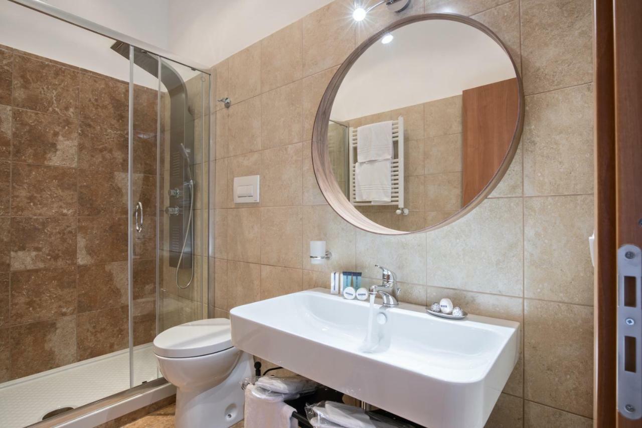 Vatican Domus Smart Rooms Rome Bagian luar foto