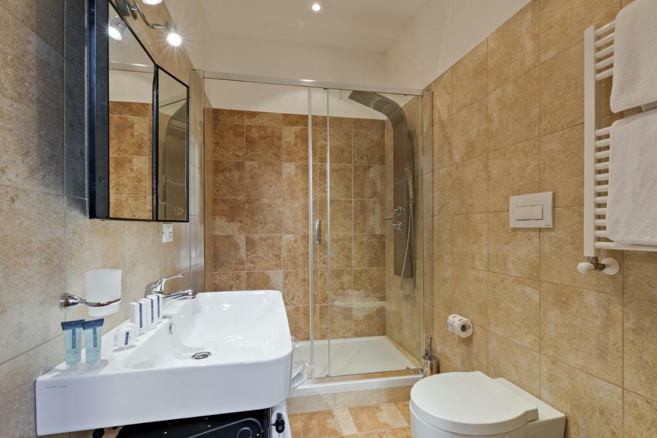 Vatican Domus Smart Rooms Rome Bagian luar foto